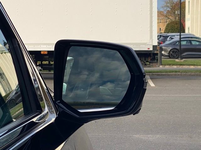 Used 2022 Cadillac Escalade ESV Luxury image 16