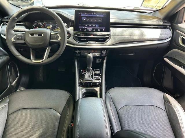 Certified 2023 Jeep Compass Latitude AWD/4WD image 11