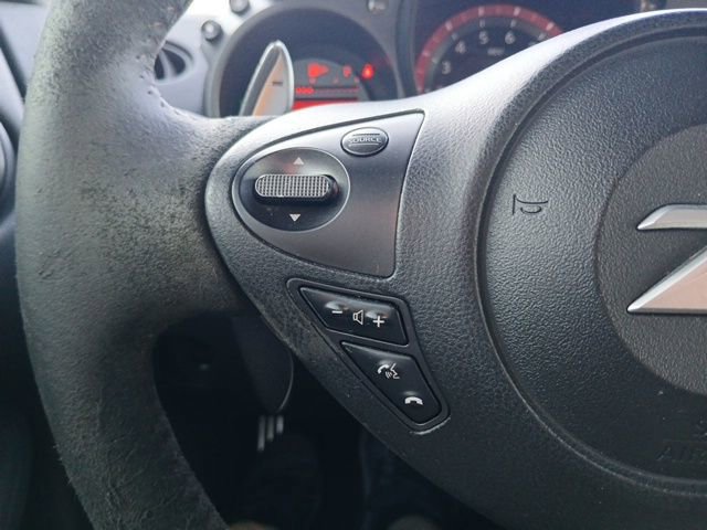 Used 2016 Nissan 370Z NISMO image 19