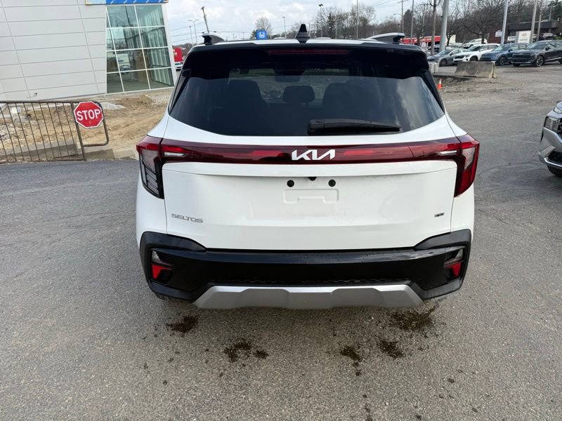 Certified 2024 Kia Seltos S image 6