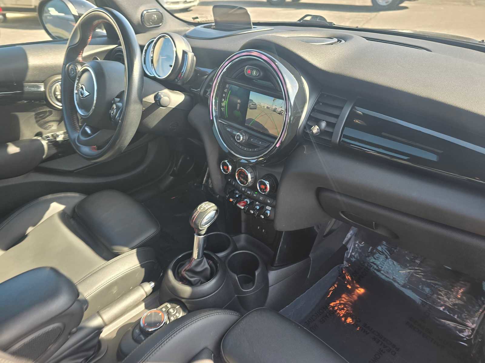 Used 2019 MINI Cooper S w/ Premium Package image 12