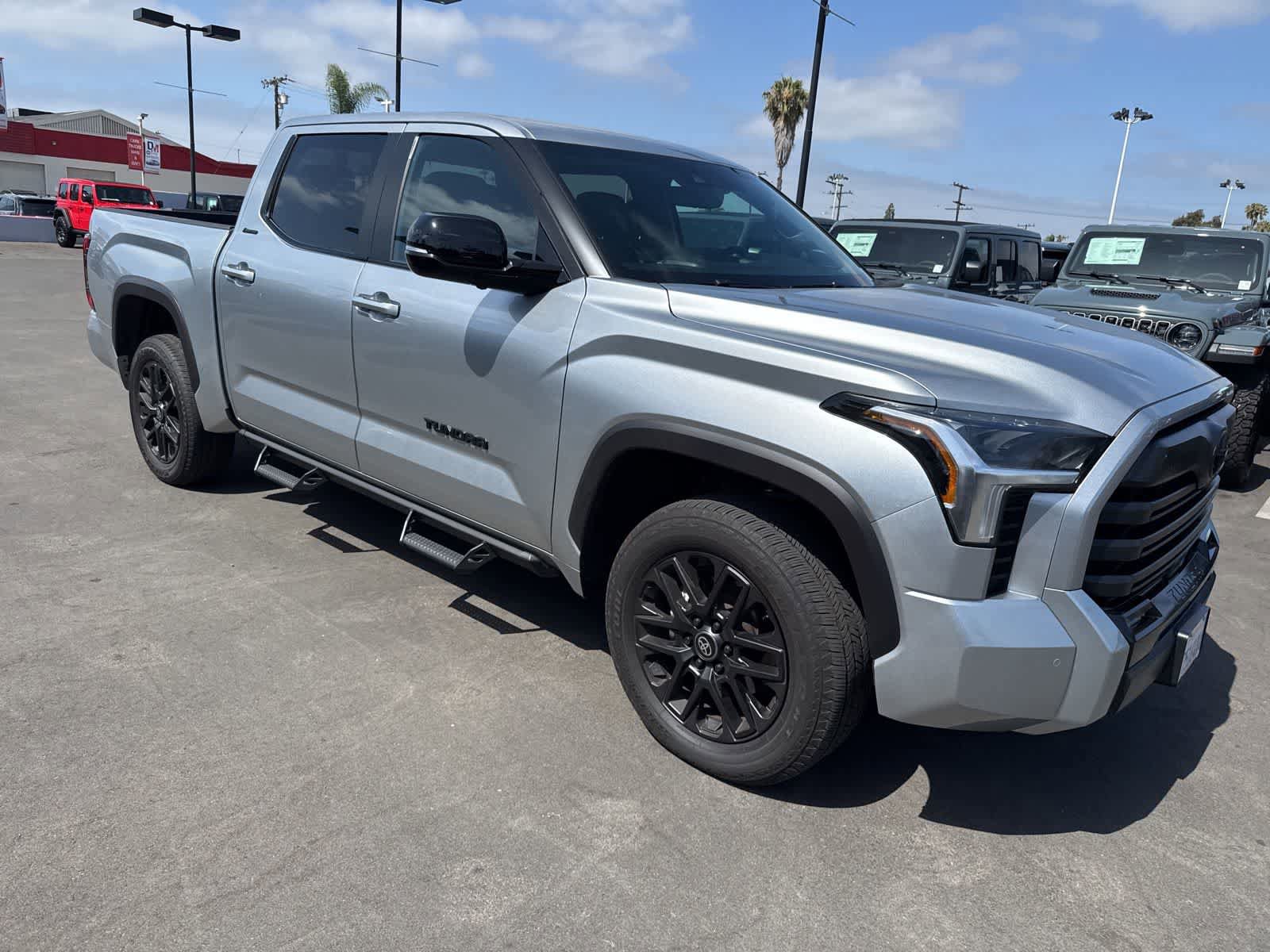 Used 2026 Toyota Tundra Limited AWD/4WD image 11