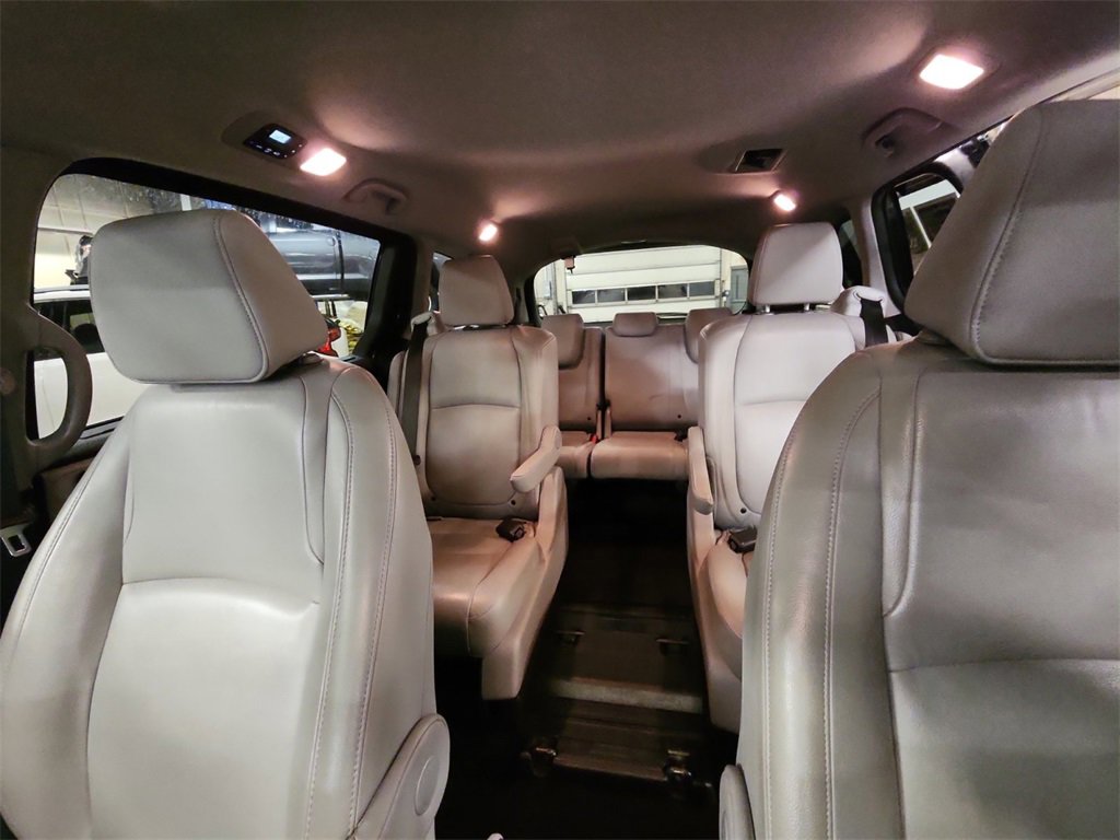 Used 2020 Honda Odyssey EX-L image 35
