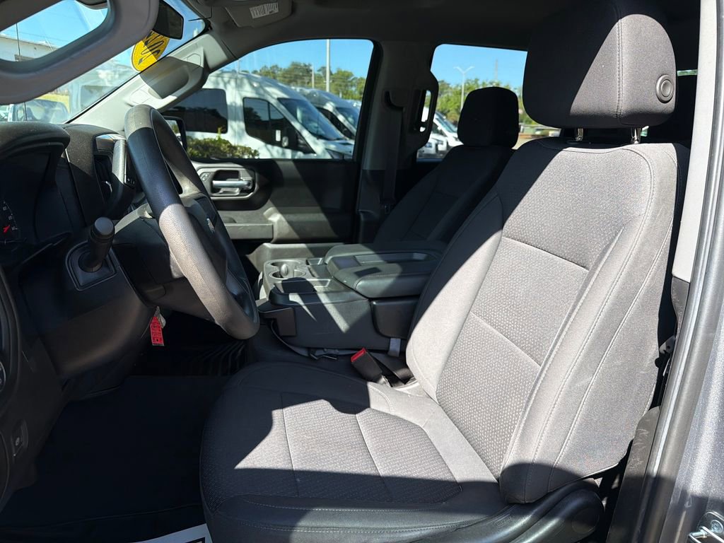 Used 2022 Chevrolet Silverado 1500 Custom w/ LPO, Blackout Package AWD/4WD image 7