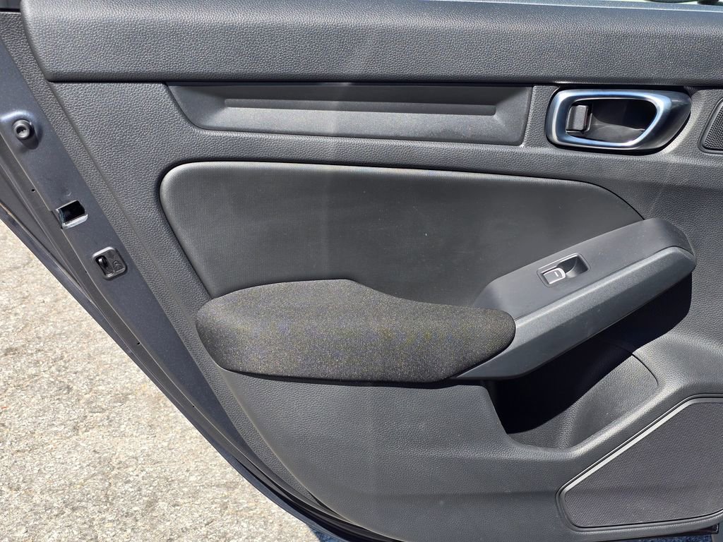 Used 2025 Honda Civic Sport image 47