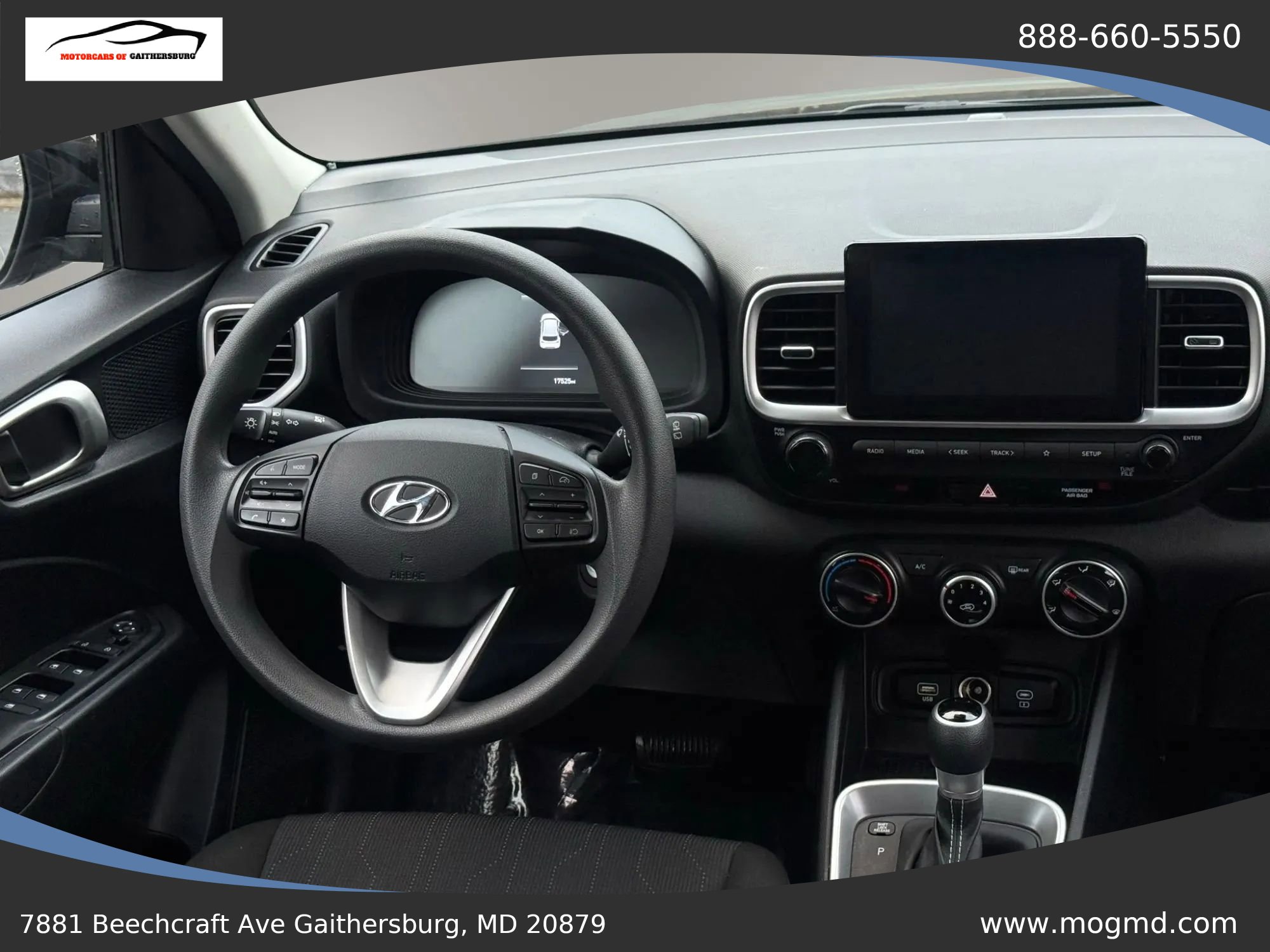 Used 2023 Hyundai Venue SE w/ Cargo Package image 25