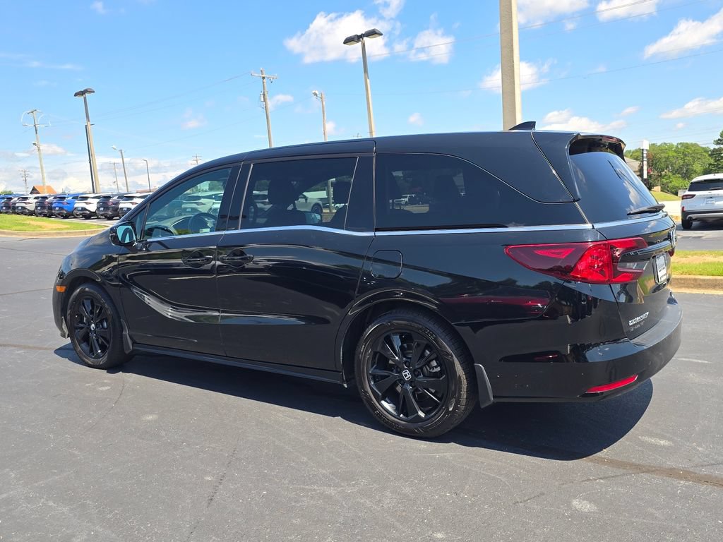 Used 2023 Honda Odyssey Sport image 5