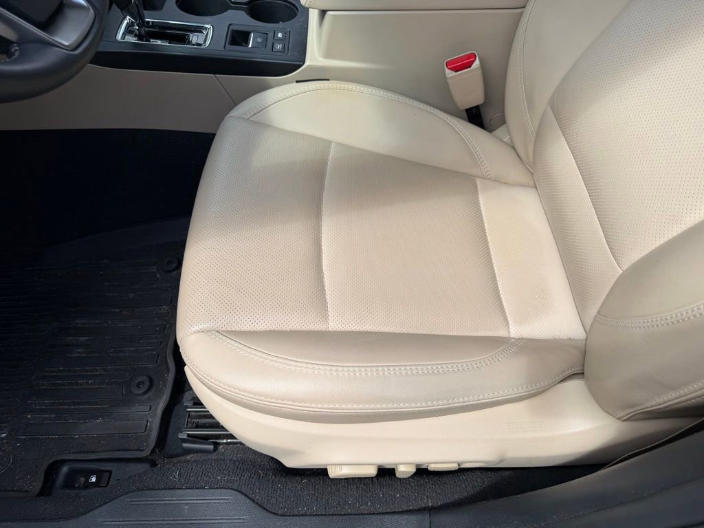 Used 2018 Subaru Outback 2.5i Limited image 24