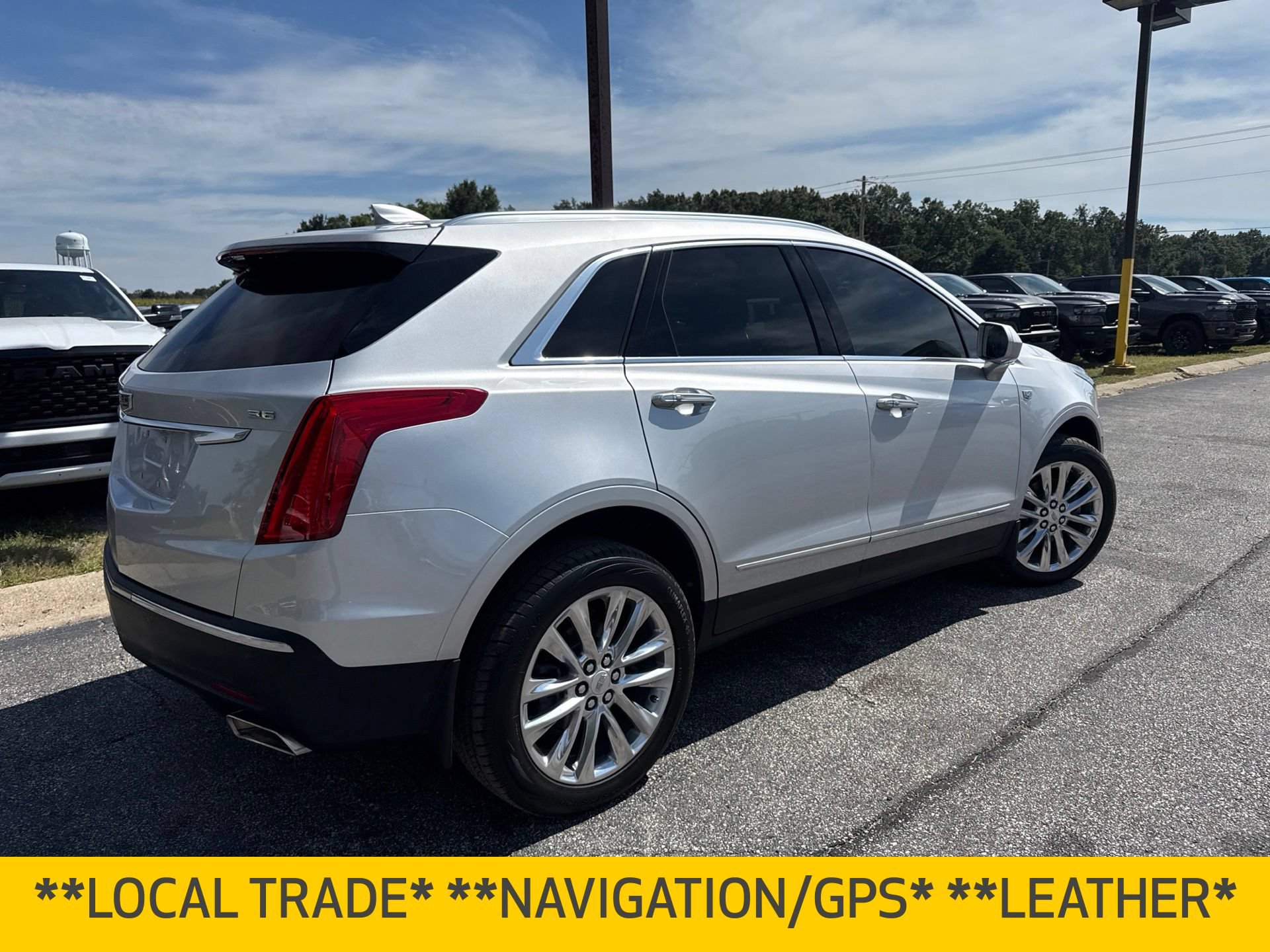 Used 2019 Cadillac XT5 Premium Luxury AWD/4WD image 9