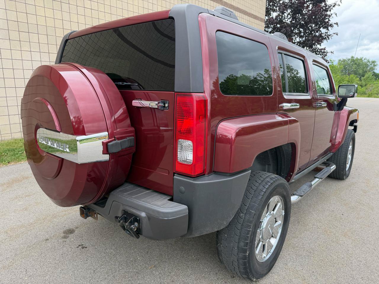 Used 2007 HUMMER H3 AWD/4WD image 5