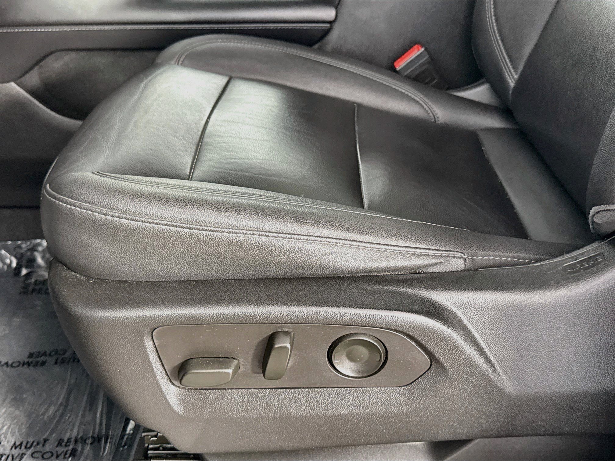 Used 2022 Chevrolet Tahoe LT RWD image 22