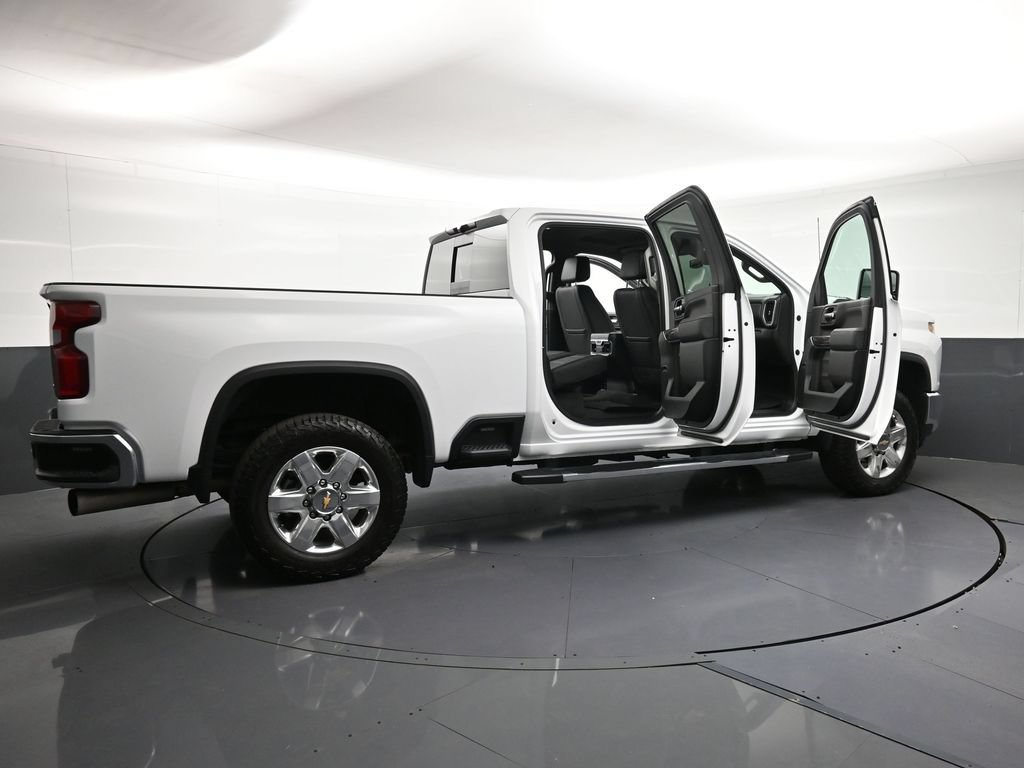 Used 2022 Chevrolet Silverado 2500 LTZ w/ LTZ Plus Package AWD/4WD image 31