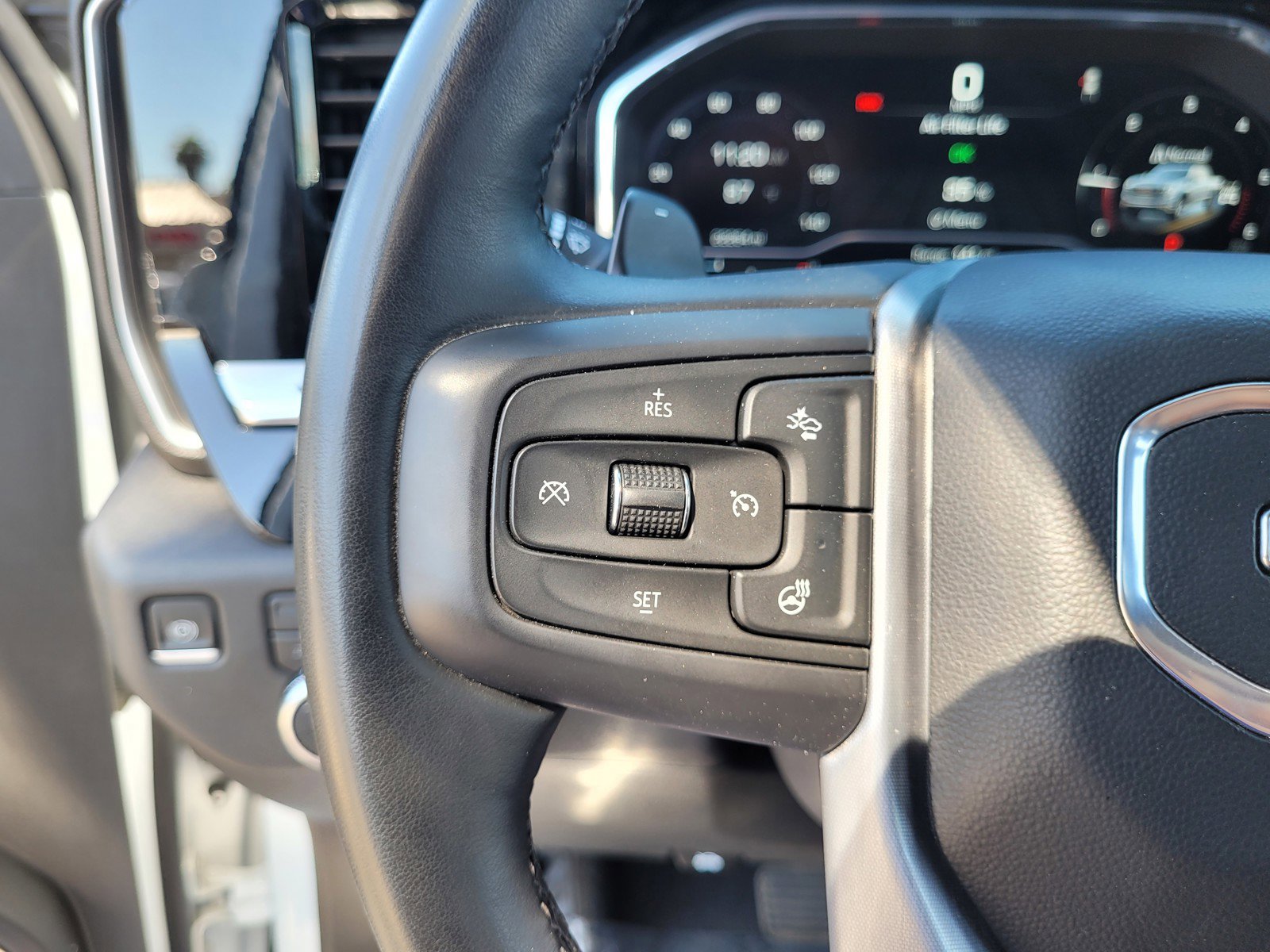 Used 2023 GMC Sierra 1500 SLT w/ SLT Premium Plus Package image 20