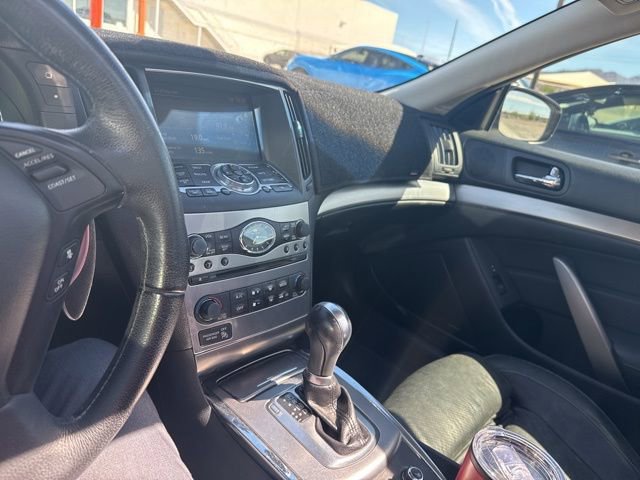 Used 2010 INFINITI G37 Journey w/ Premium Pkg image 4