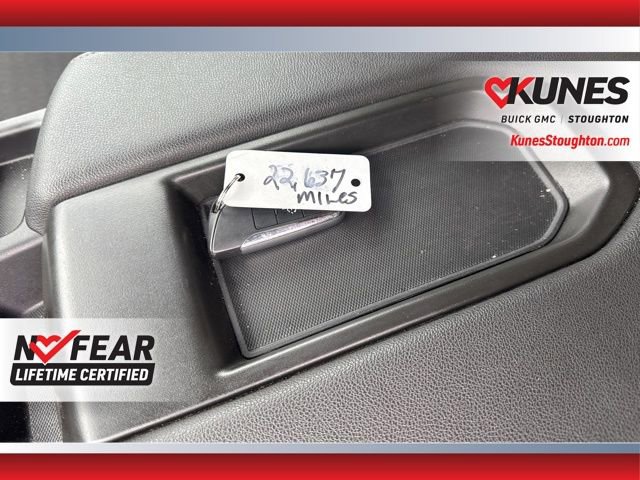 Used 2025 Chevrolet Silverado 1500 LT image 18