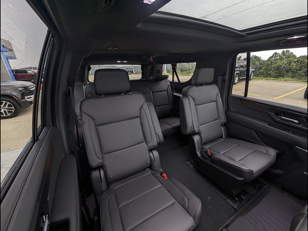 New 2026 GMC Yukon XL Denali AWD/4WD image 15