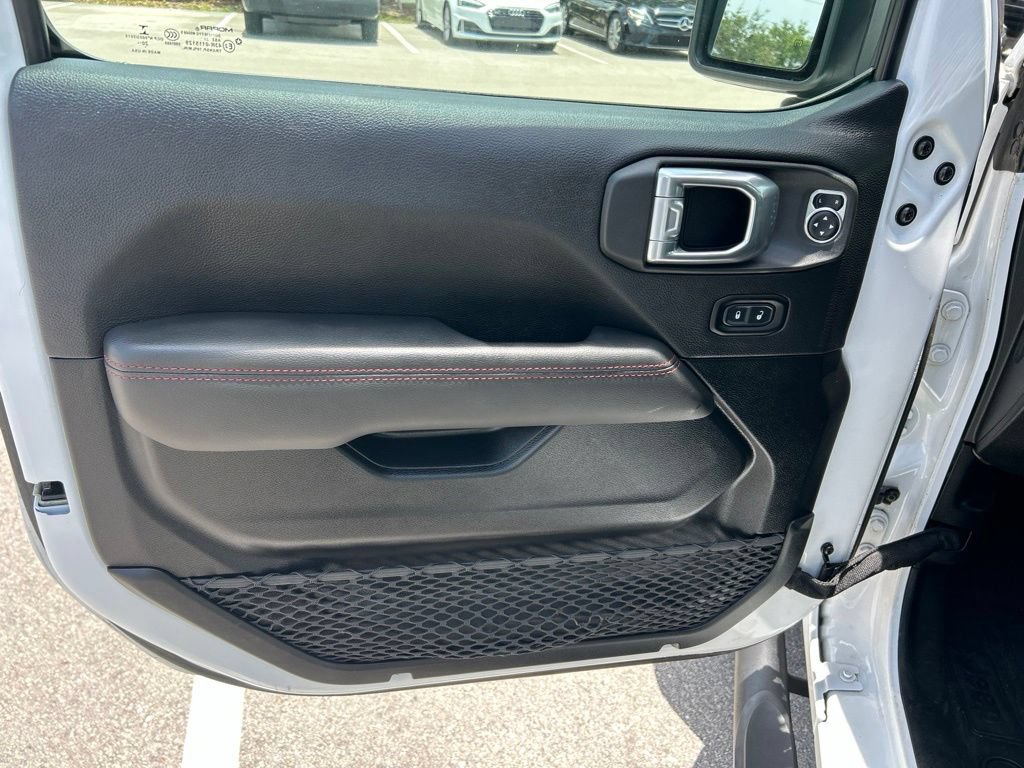 Used 2021 Jeep Wrangler Unlimited Rubicon w/ Steel Bumper Group AWD/4WD image 17