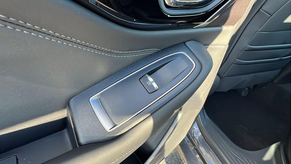 Used 2025 Subaru Legacy Limited image 15