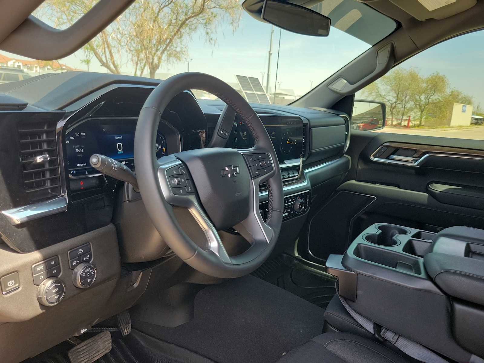 Used 2023 Chevrolet Silverado 1500 RST w/ Z71 Off-Road Package image 11