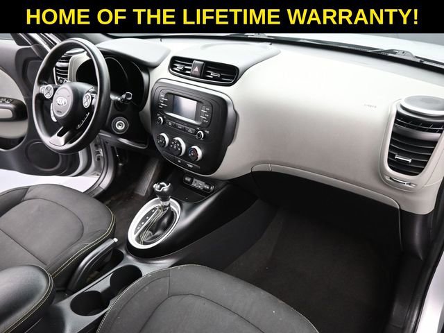 Used 2016 Kia Soul + image 42