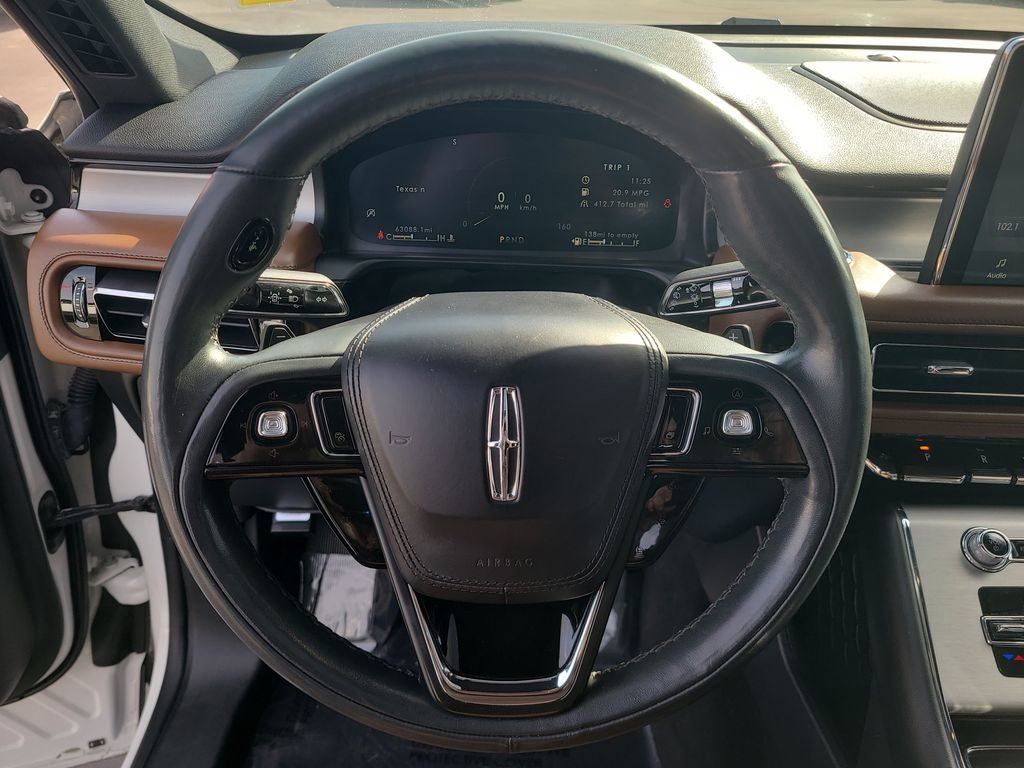 Used 2022 Lincoln Aviator Reserve w/ Equipment Group 201A AWD/4WD image 29