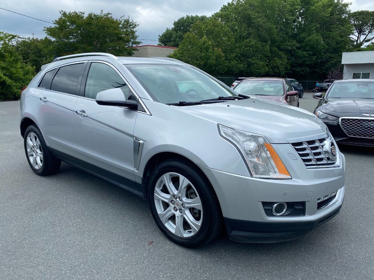 Used 2013 Cadillac SRX Performance w/ Driver Awareness Package FWD image 3
