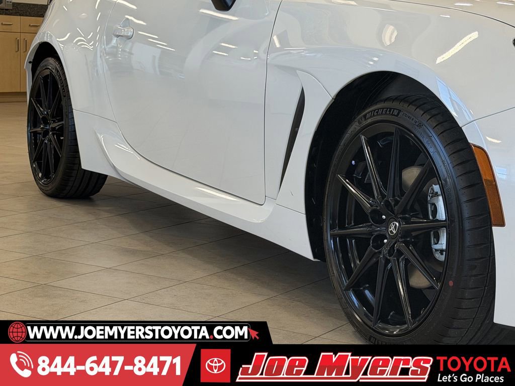 New 2026 Toyota GR86 Premium image 11