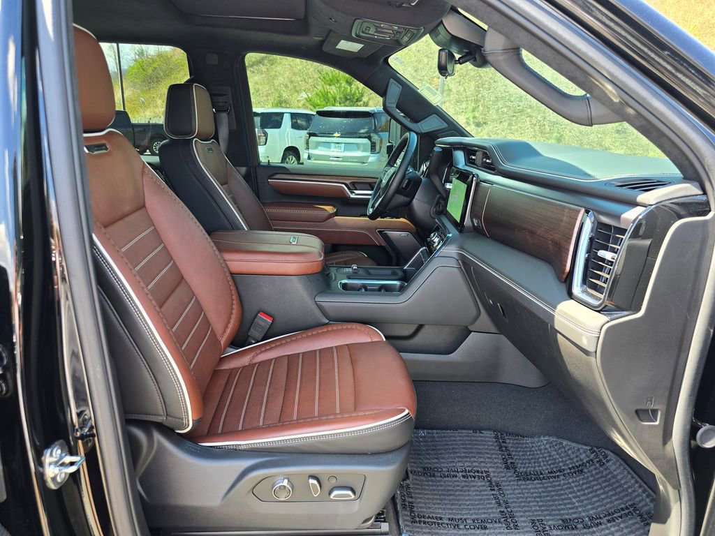 Used 2025 GMC Sierra 2500 Denali Ultimate image 29