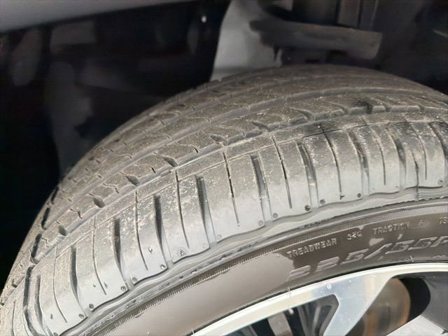 Used 2023 Jeep Compass Limited image 12