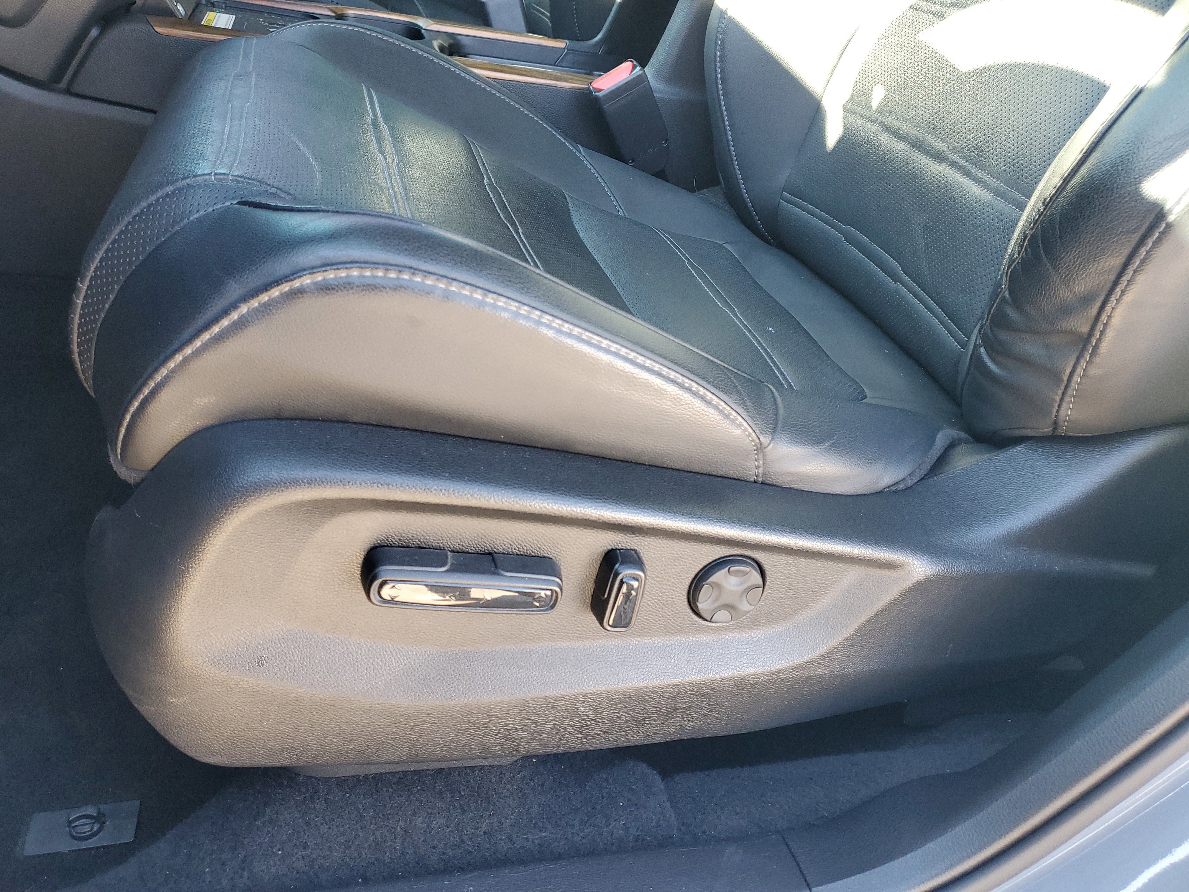 Used 2022 Honda CR-V Touring image 23