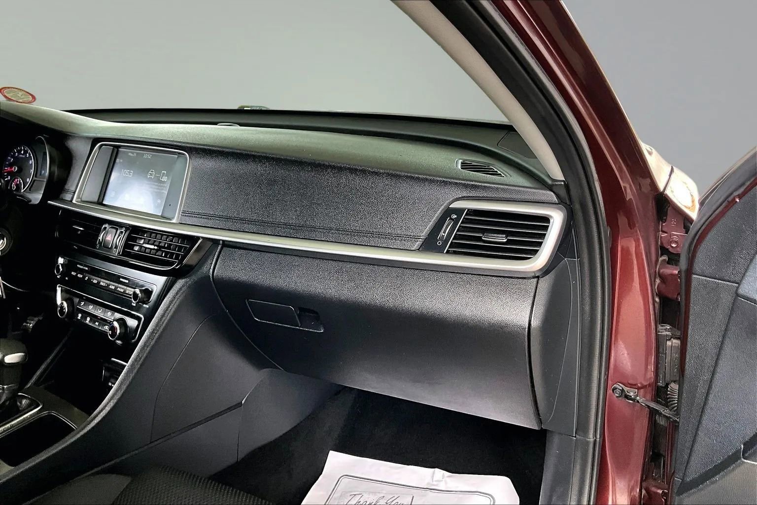 Used 2020 Kia Optima LX FWD image 23