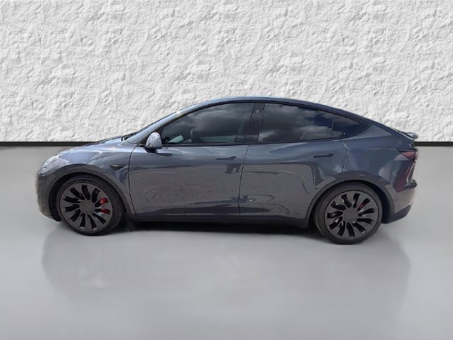 Used 2022 Tesla Model Y Performance AWD/4WD image 6