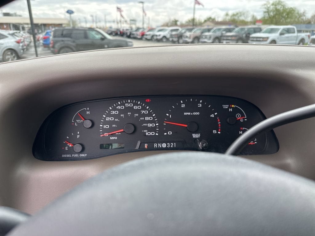 Used 2004 Ford F250 XLT RWD image 3