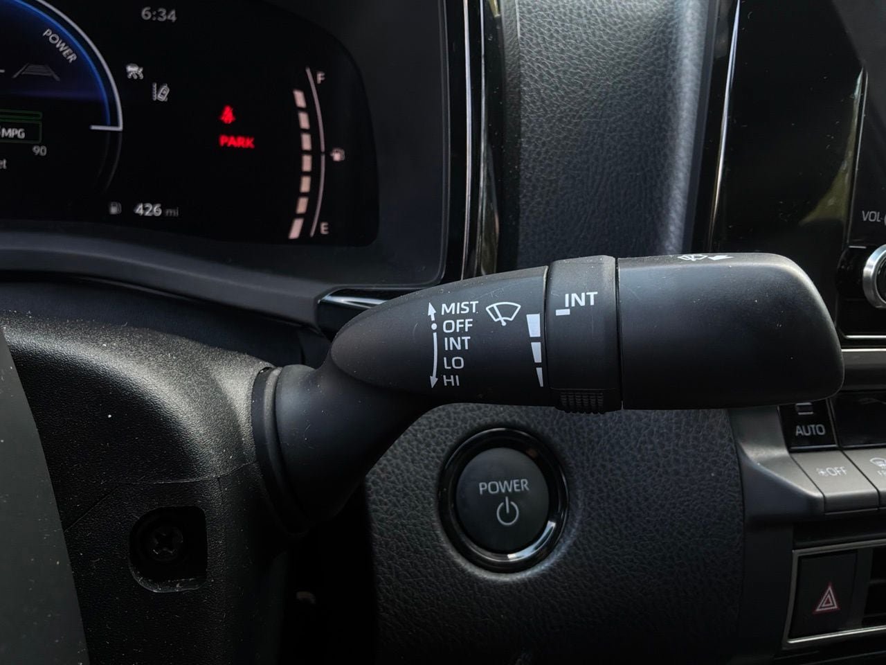 Used 2026 Toyota Camry SE FWD image 38