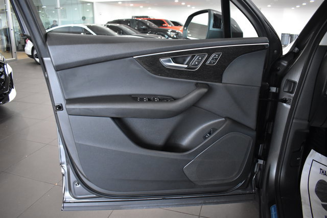 Used 2023 Audi Q7 2.0T Premium image 32