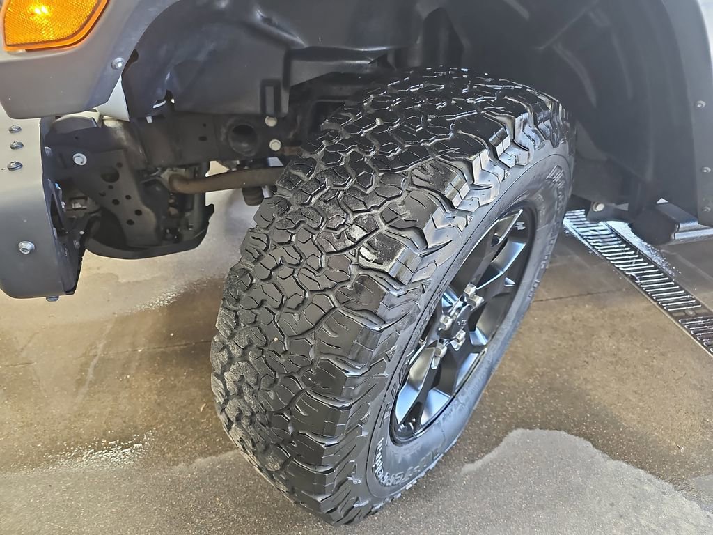 Used 2019 Jeep Wrangler Unlimited Sahara w/ Quick Order Package 24M Moab image 33