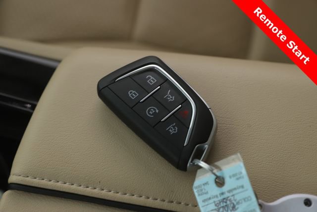 Used 2021 Cadillac Escalade Premium Luxury w/ Driver Assist Tech Package AWD/4WD image 3