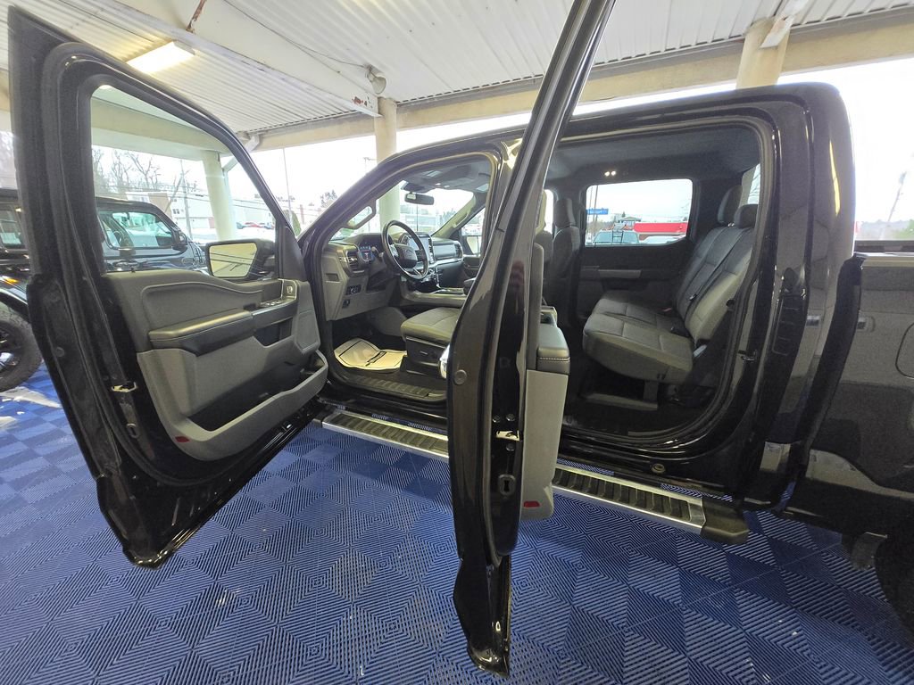 Used 2024 Ford F150 XLT w/ Mobile Office Package image 20