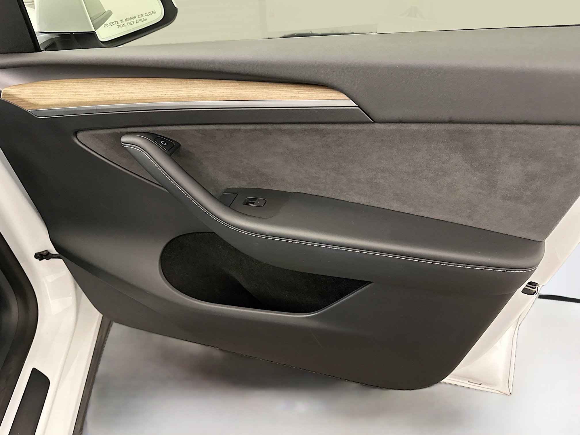 Used 2023 Tesla Model Y Long Range image 35