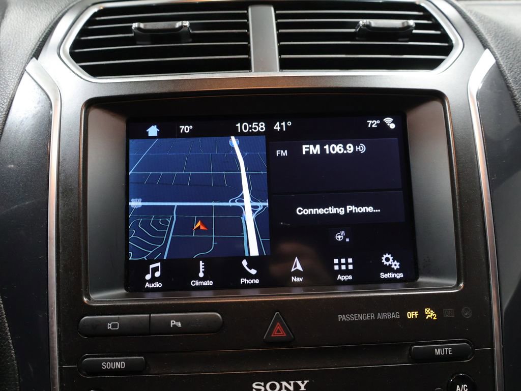 Used 2019 Ford Explorer Limited w/ Class III Trailer Tow Package image 25