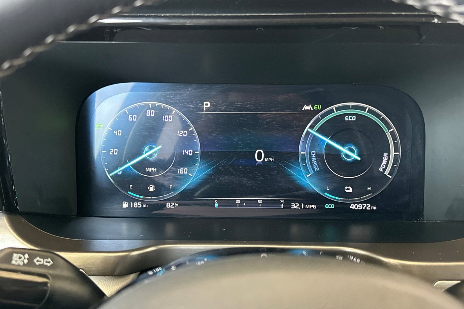 Certified 2023 Kia Sorento SX Prestige w/ Panoramic Sunroof Package AWD/4WD image 29