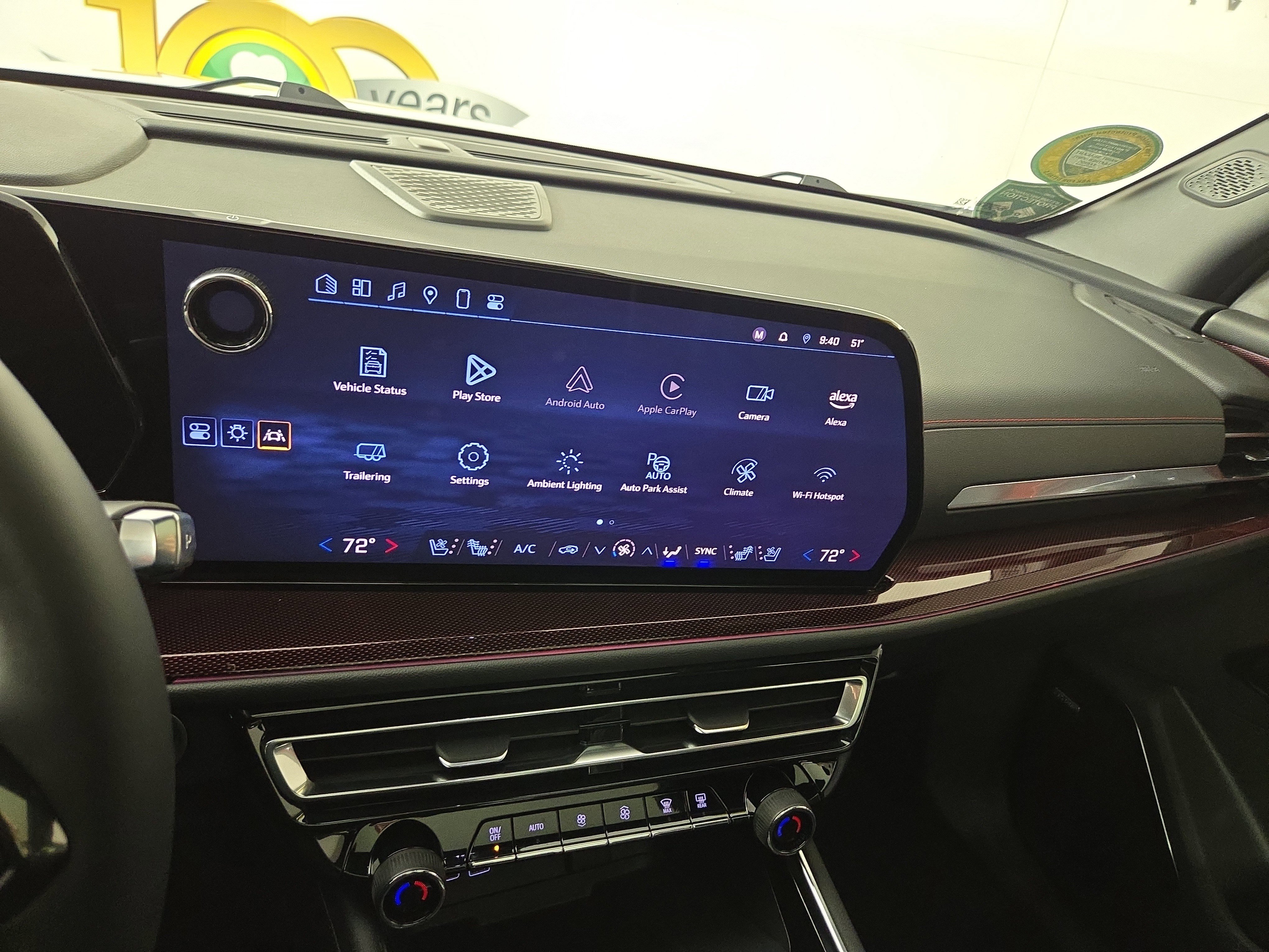 Certified 2024 Chevrolet Traverse RS image 24