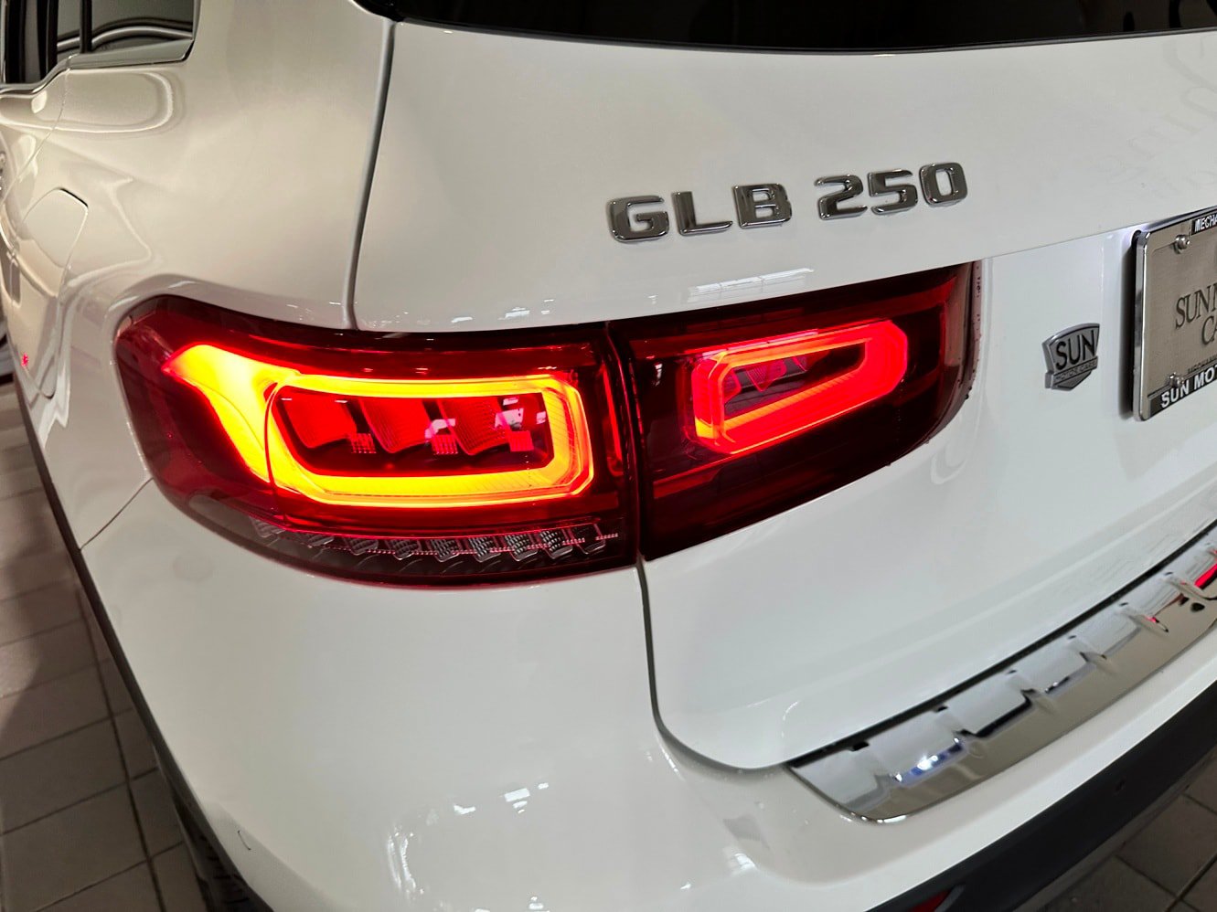 Certified 2023 Mercedes-Benz GLB 250 4MATIC image 36