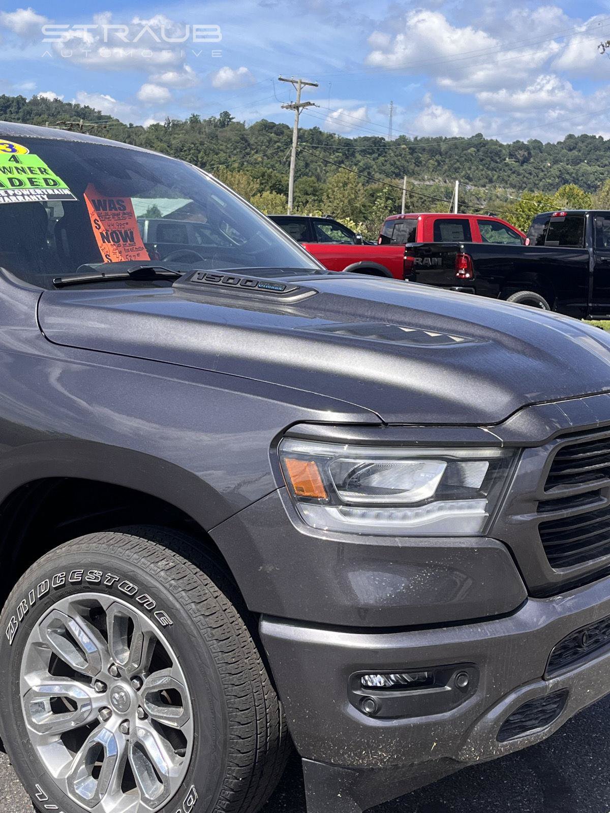 Used 2023 RAM 1500 Laramie AWD/4WD image 10