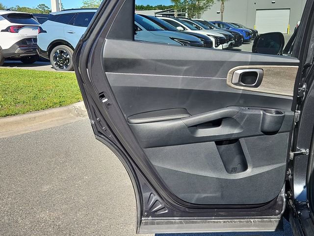 Certified 2023 Kia Sorento EX image 14