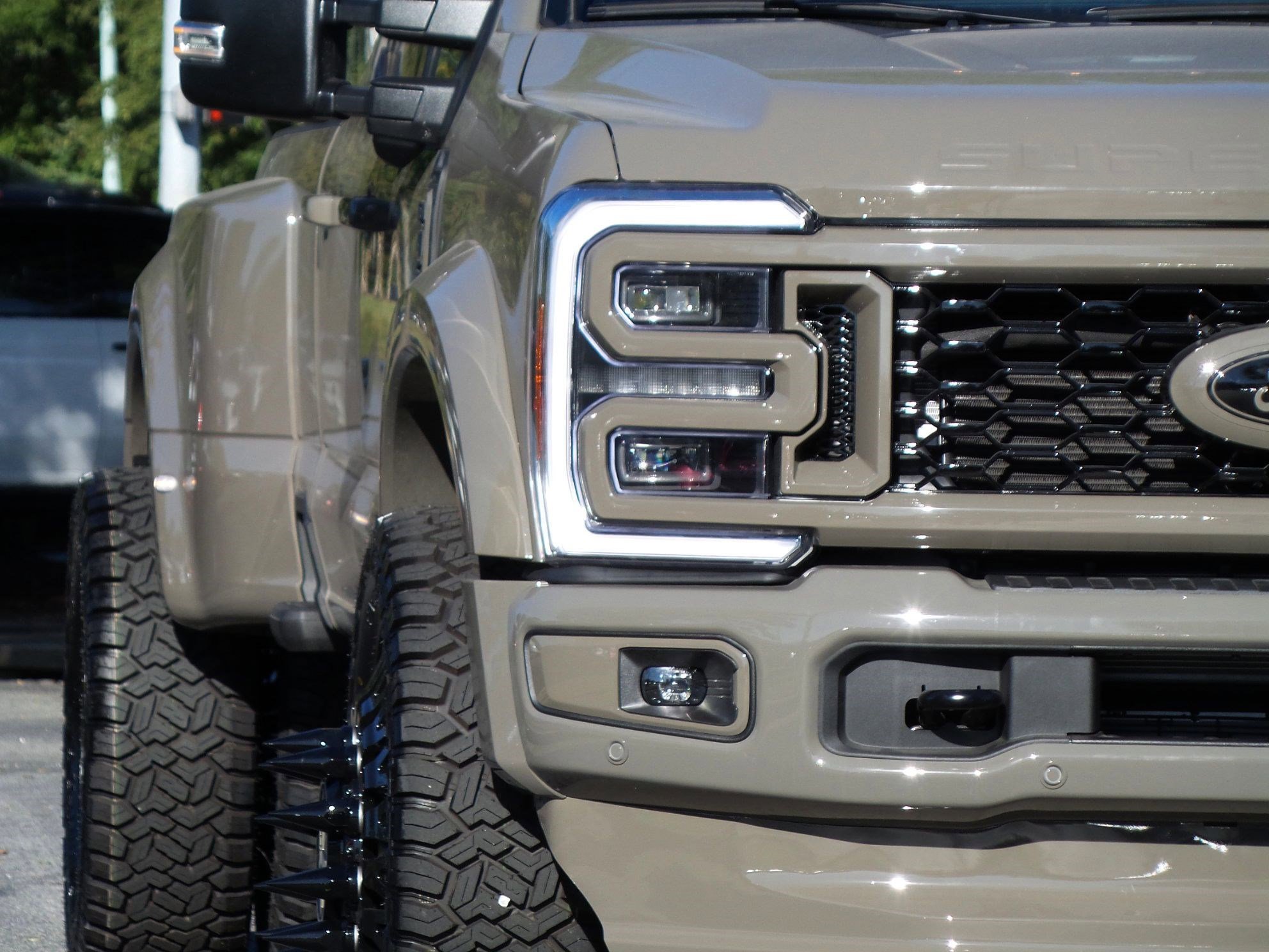 Used 2026 Ford F450 Platinum w/ Platinum Plus Package image 35