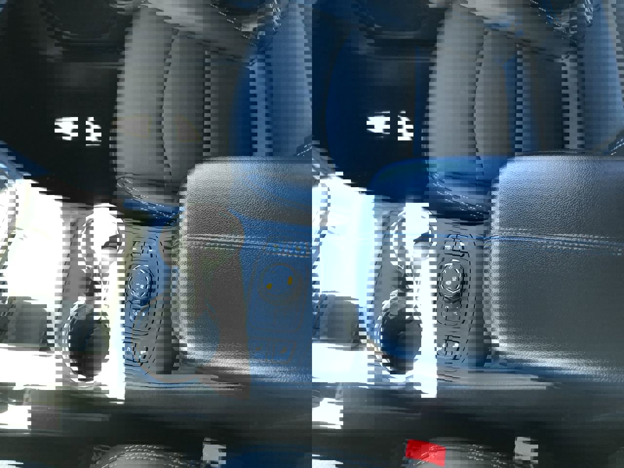 Used 2022 GMC Terrain SLT image 18