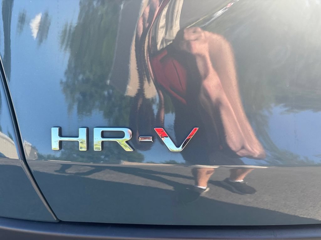 Used 2023 Honda HR-V Sport image 14