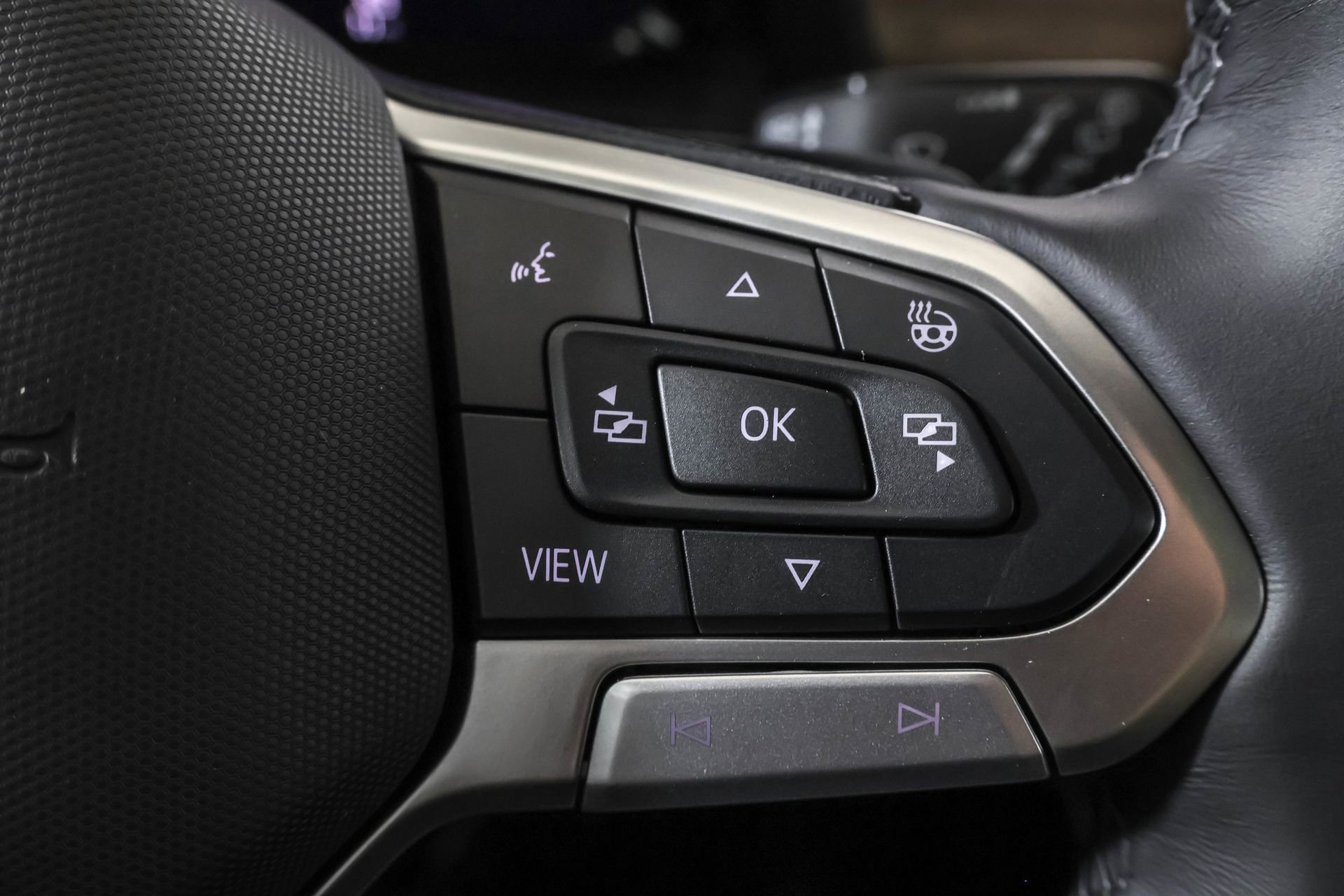 New 2026 Volkswagen Atlas SEL Premium R-Line image 26