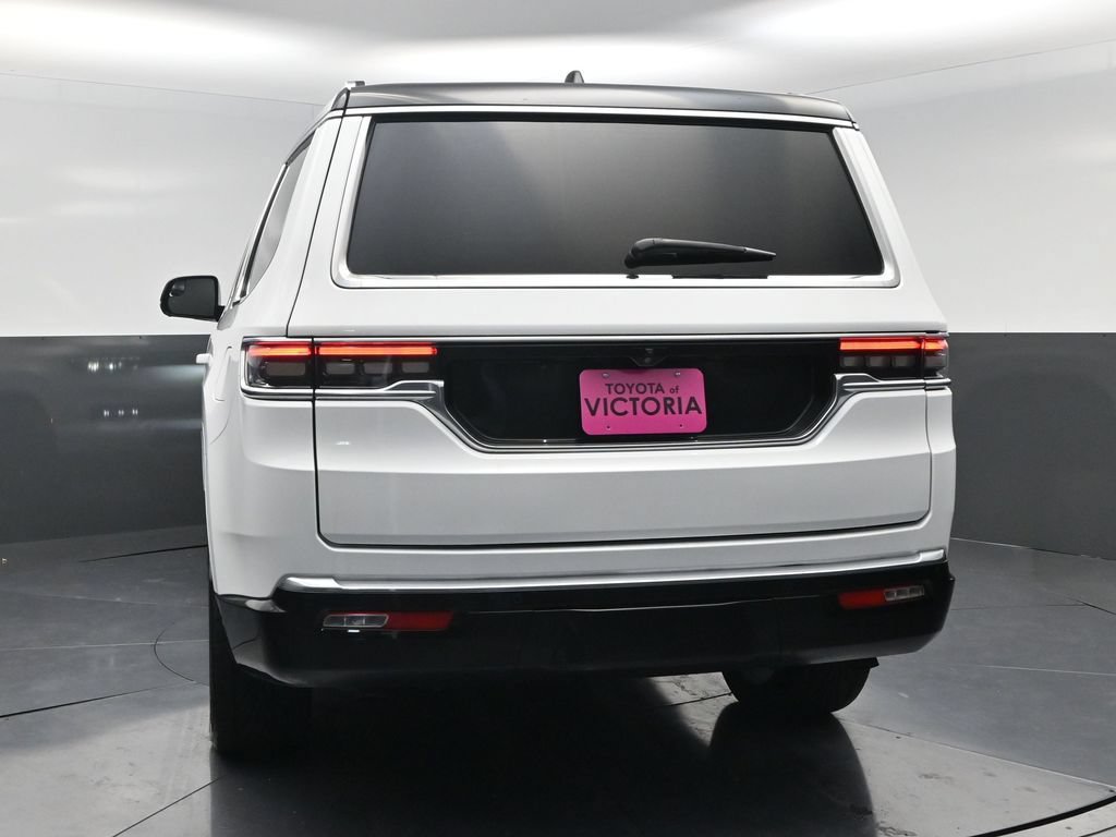 Used 2022 Jeep Grand Wagoneer Series I AWD/4WD image 20